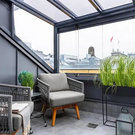 Scandi Loft, Jacuzzi, Balcony, Aircon Lejlighed