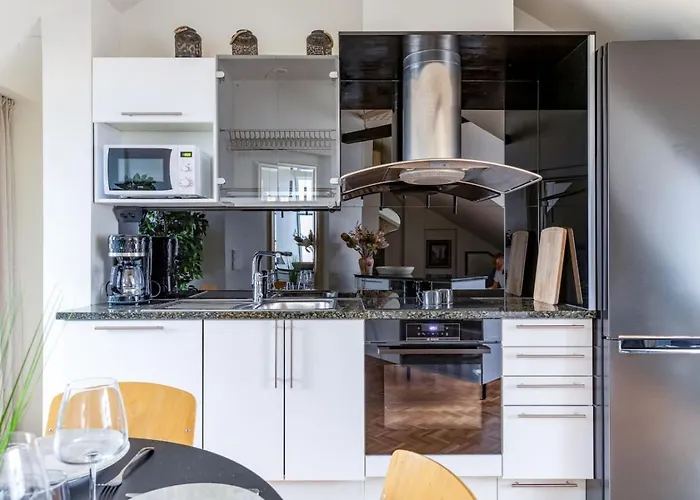 Scandi Loft, Jacuzzi, Balcony, Aircon * Helsingfors